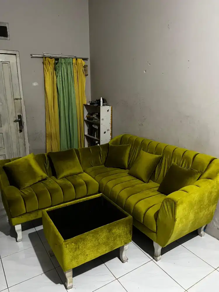 Sofa L Minimalis Retro
