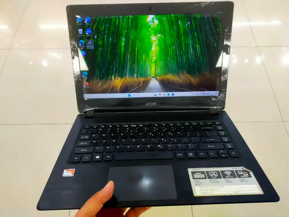 Dijual laptop Acer aspire A314 AMD A4-9120 Ram 4GB DDR4 SSD 128GB M2