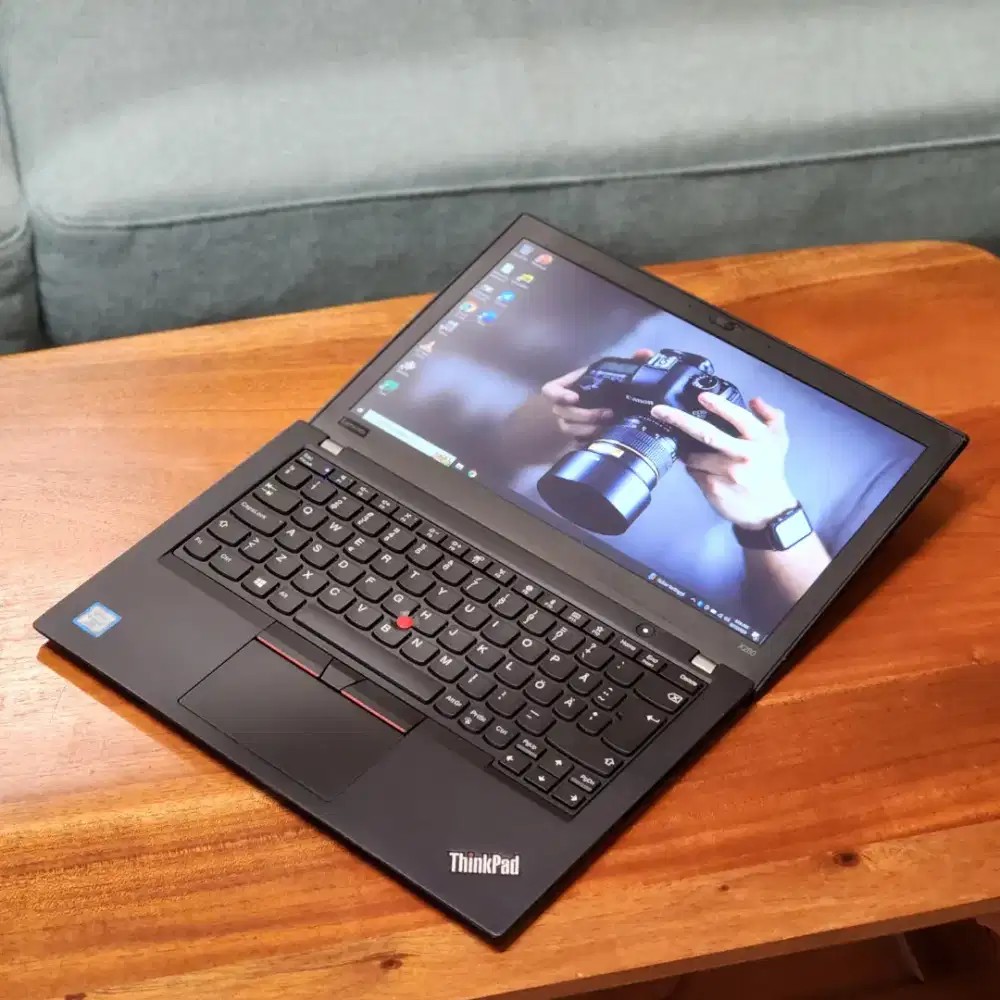 ThinkPad X280 TS Laptop Tipis Touchscreen Core i5 8th Mudah utk Harian