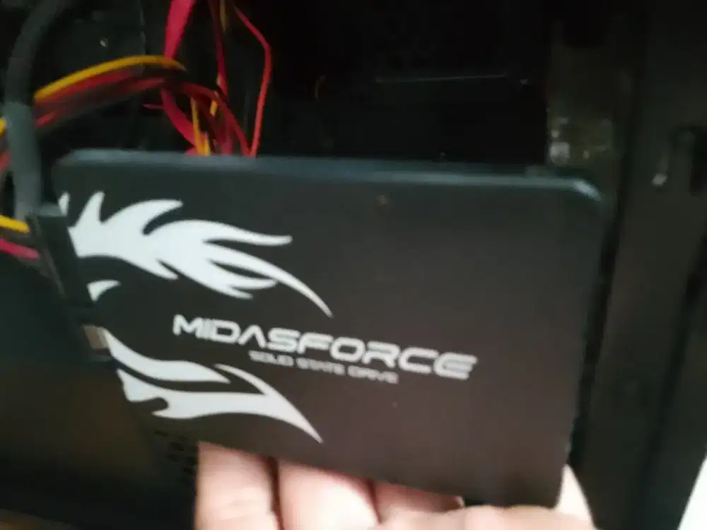 SSD midas force 240gb plus win 11 dan Office 2024 normal lancar
