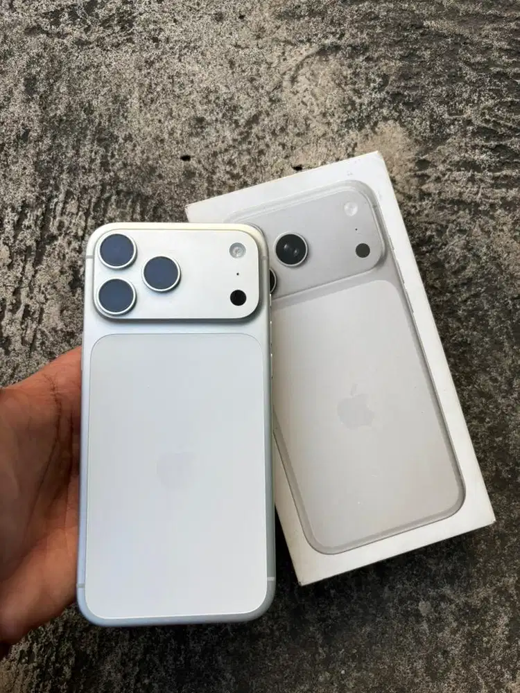 Iphone 17 Promax Silver 256gb IBox