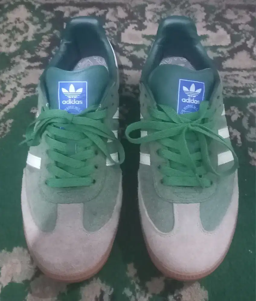 Sepatu samba size 44