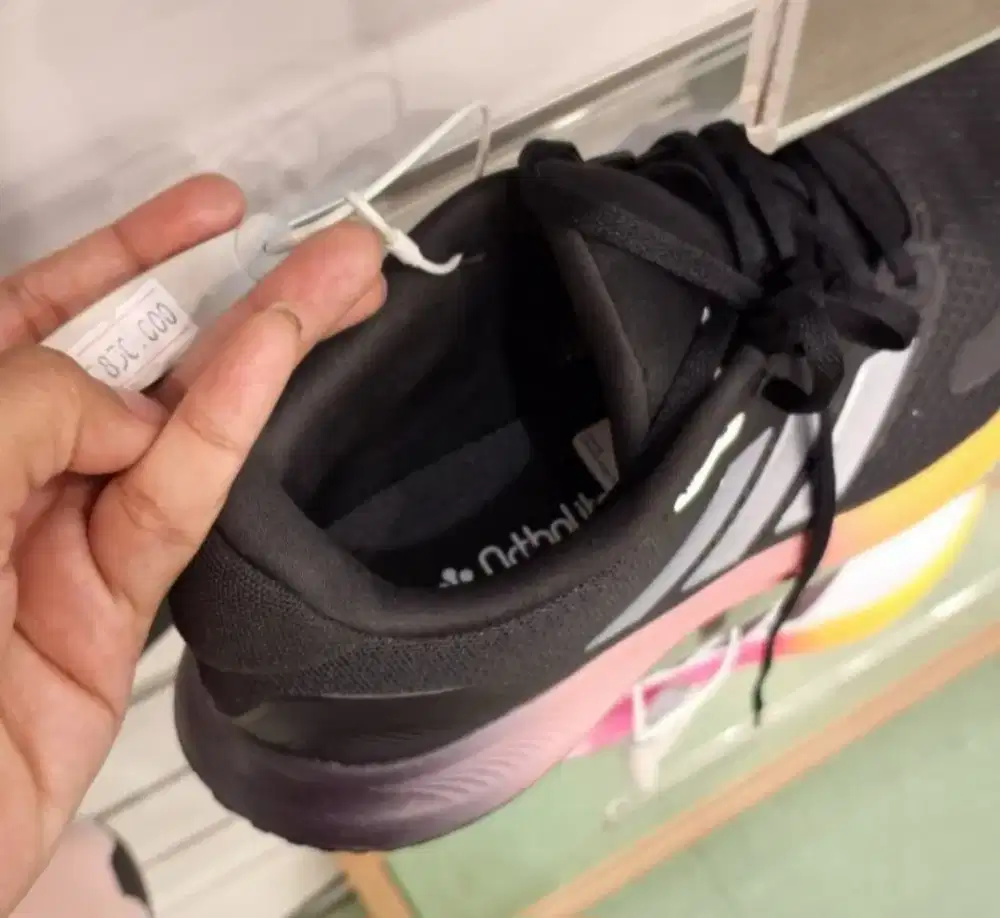 Sepatu adidas running original unisex