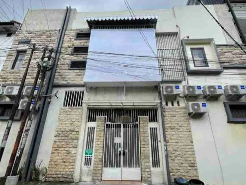 Dijual rumah kost lengkap dengan perabotan di pusat kota Malang