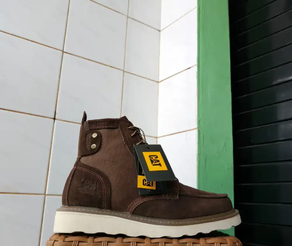 Caterpillar moctoe size 41 original