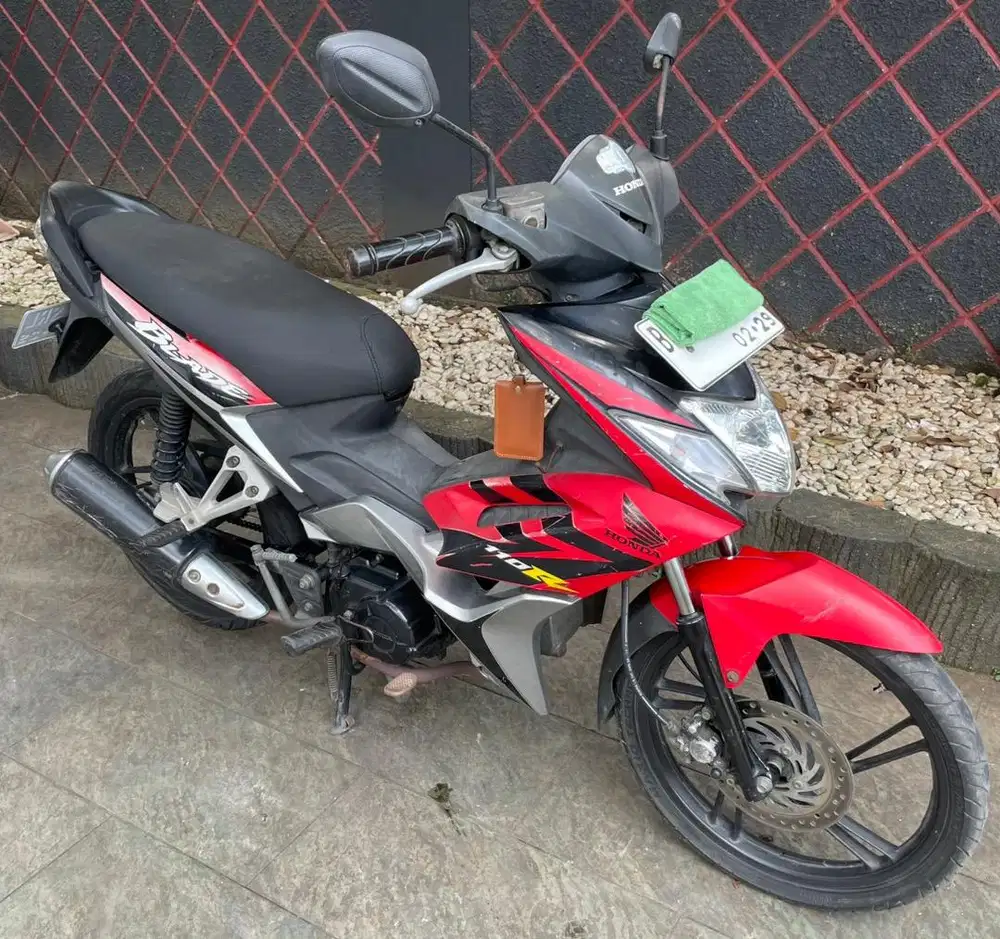 Jual motor honda blade 110cc