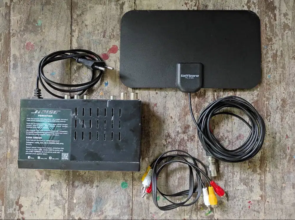 NOISE Diamond Set Top Box