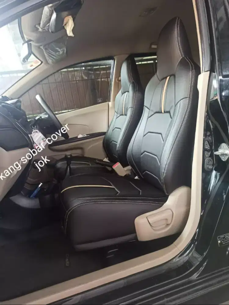 Bungkus jok mobil