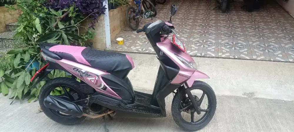 Honda Beat Pink 2010