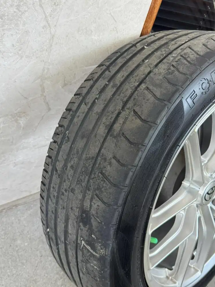 velg HSR R18 + Ban kondisi Bagus (4 unit)