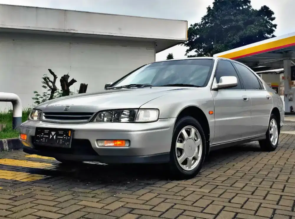 ANTIK ! KHUSUS PENGGEMAR ...HONDA ACCORD CIELO LOW KM ISTIMEWA !