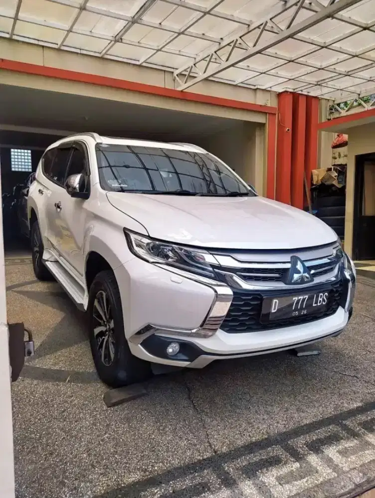 Pajero Dakar 2.4 at 2016 | 2017 km.low 54 ribu istimewa 1 tgn dr baru