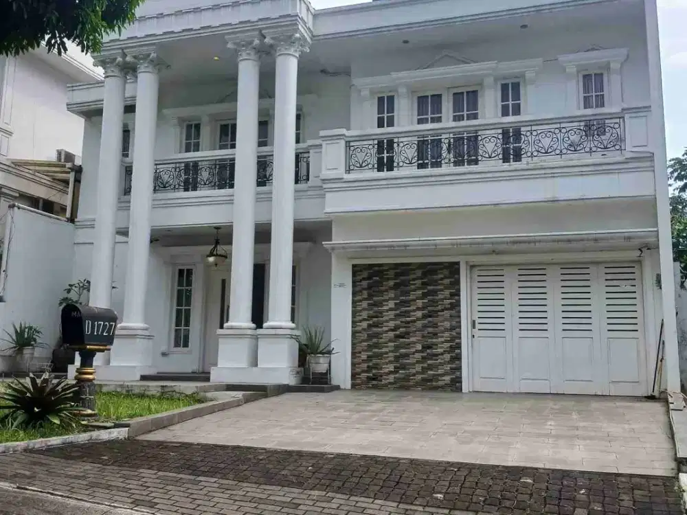 TURUN HARGA DI JUAL RUMAH MEWAH DAN LUAS 
DI LEGENDA WISATA
 
FULL furnished