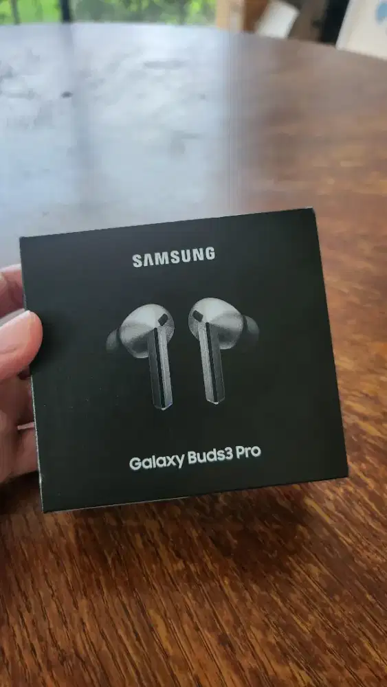 Galaxy Buds 3 Pro! Mulus jarang dipakai seringan di simpen