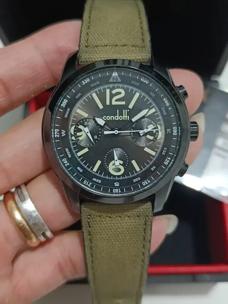 Condotti CN4143 original bekas bagus lengkap box kartu cukup mulus