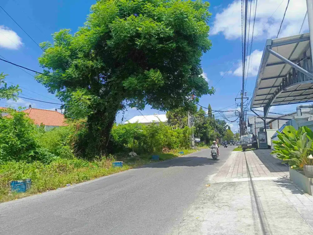 termurah jl utama muding kerobokan!! 4 are