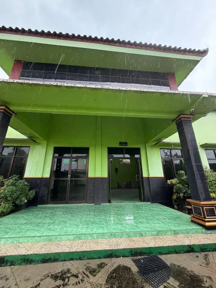 DIJUAL SUPER MURAH HOTEL AKTIF TERKENAL DI TUBAN! LOKASI STRATEGIS!