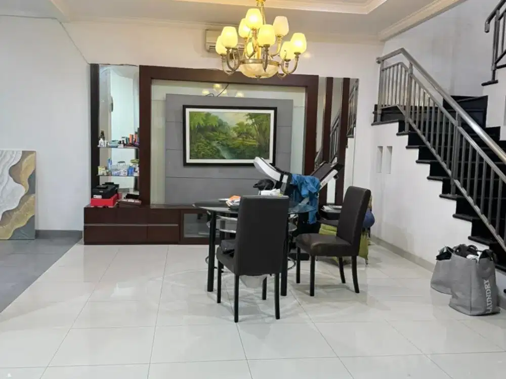 Disewakan Rumah singgasana pradana bandung cluster favorit