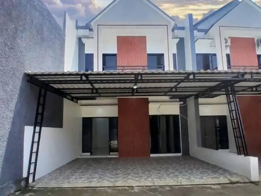 rumah baru posisi di pojok bisa muat parkiran 4 mobil, dekat tol bambu apus