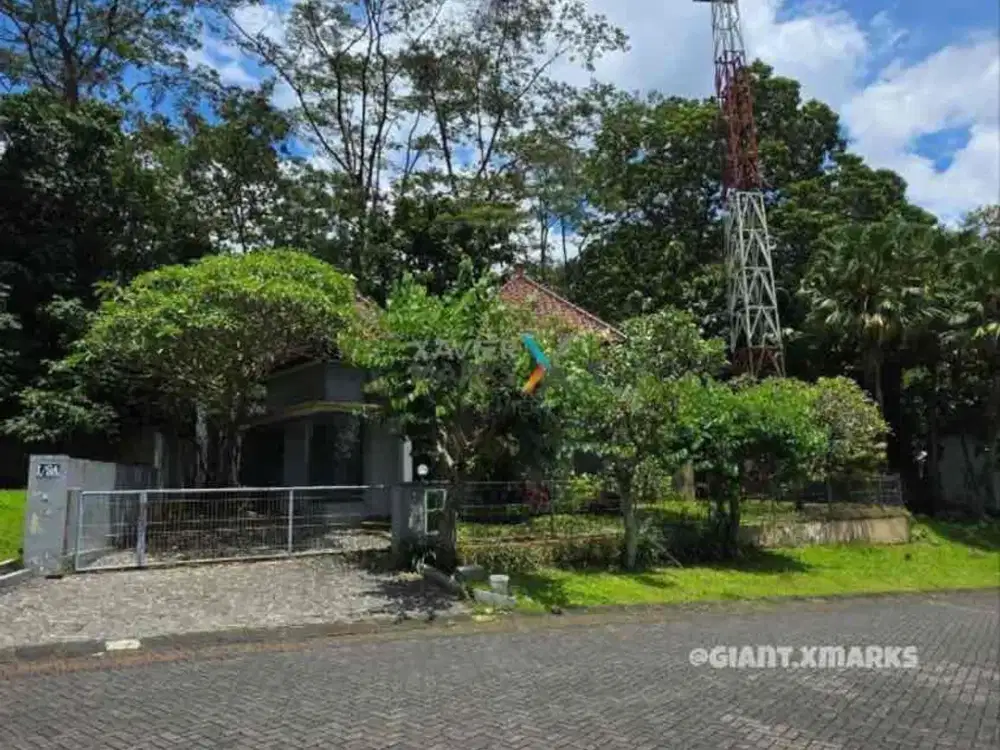 Rumah Hitung harga tanah di bawah pasar di Villa Puncak Tidar Malang
