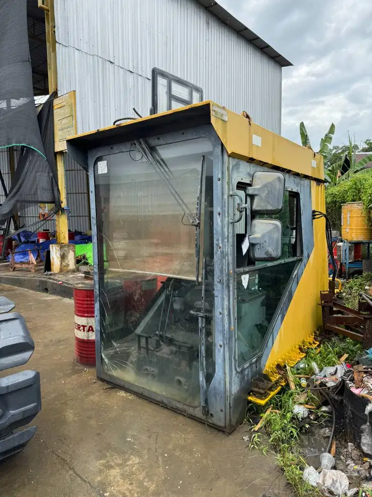 Cabin Assy PC2000-8R Komatsu (PN: 21T-54-00312)