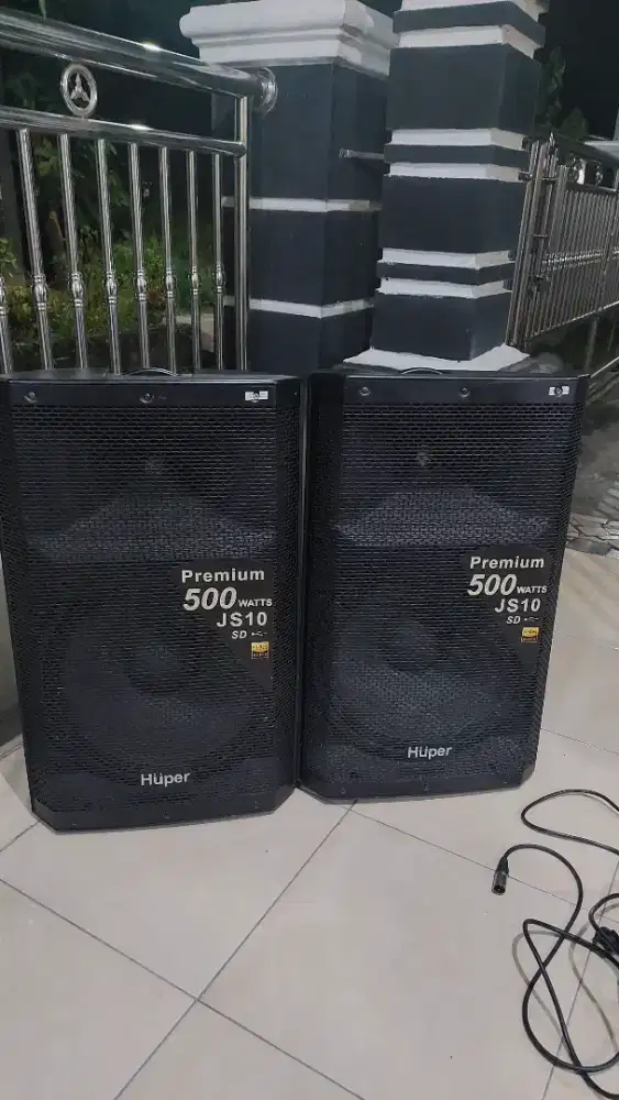 Speaker aktif huper js10