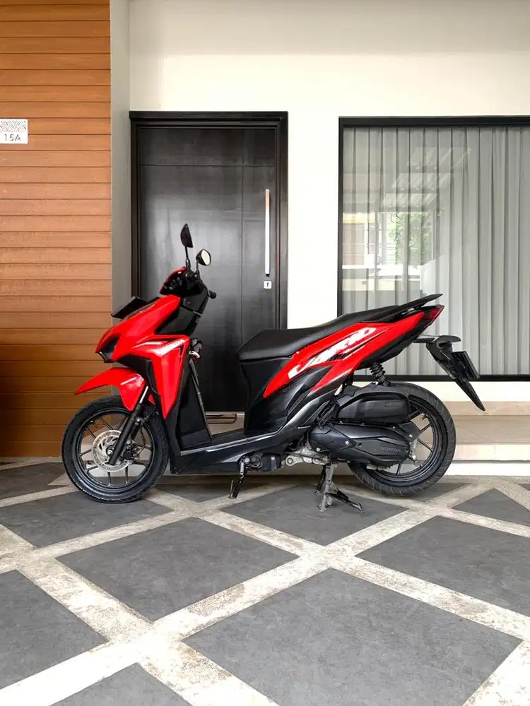 HONDA VARIO 125 2020 PAJAK ON, PLAT DKI, SRT LGKP, KUNCI 2, MESIN ENAK
