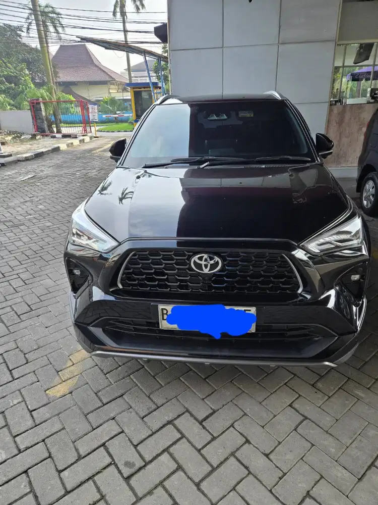 Jual Yaris Cross GR Type S Hitam Manis