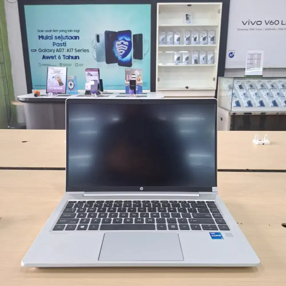 JUAL DAN TUKAR TAMBAH BISA LAPTOP HP SPESIFIKASI TINGGI ANTI NGELEG