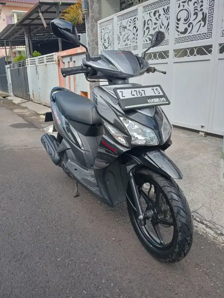 Jual cepet jarang pakai Vario 2010 low km plat Z ciamis