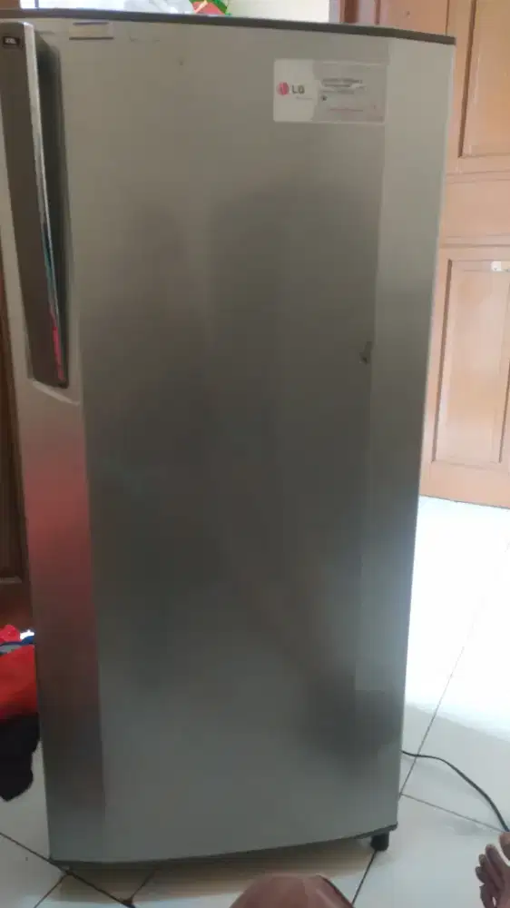 Kulkas 1pintu LG