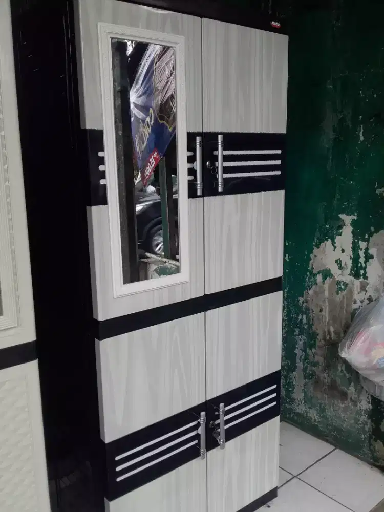 Lemari 4tahap plastik