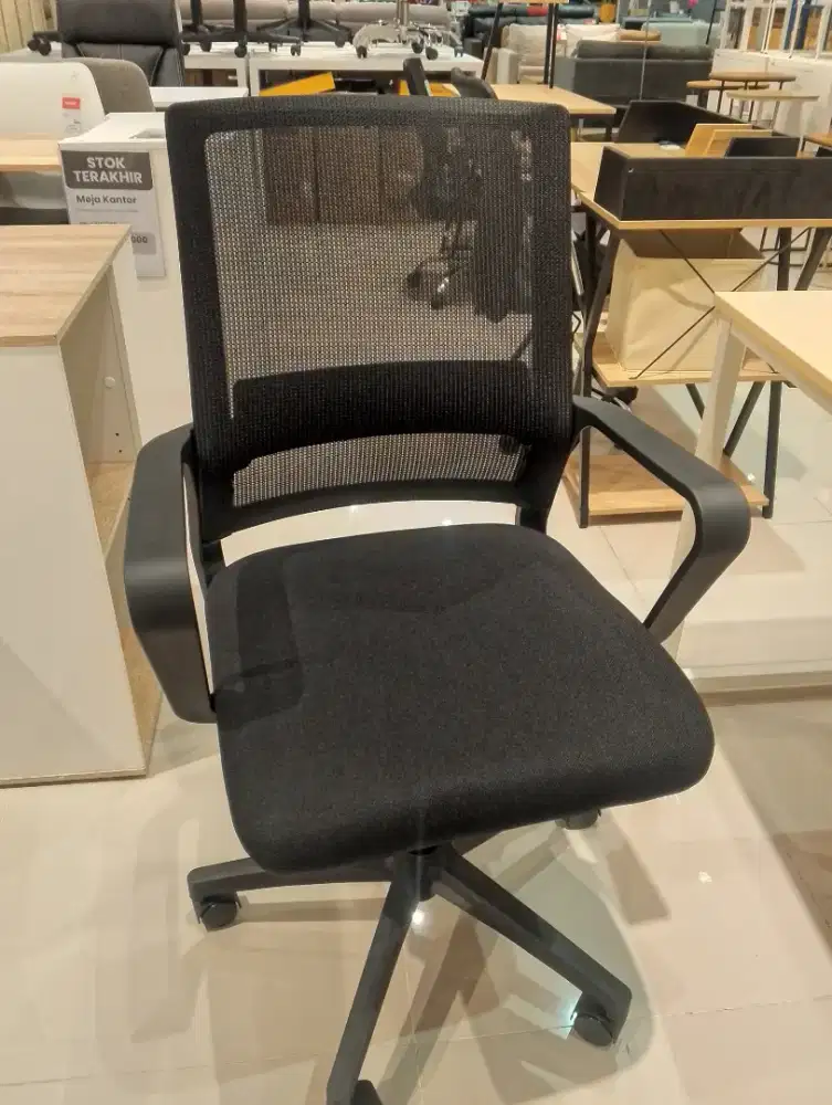 KURSI KANTOR MURAH