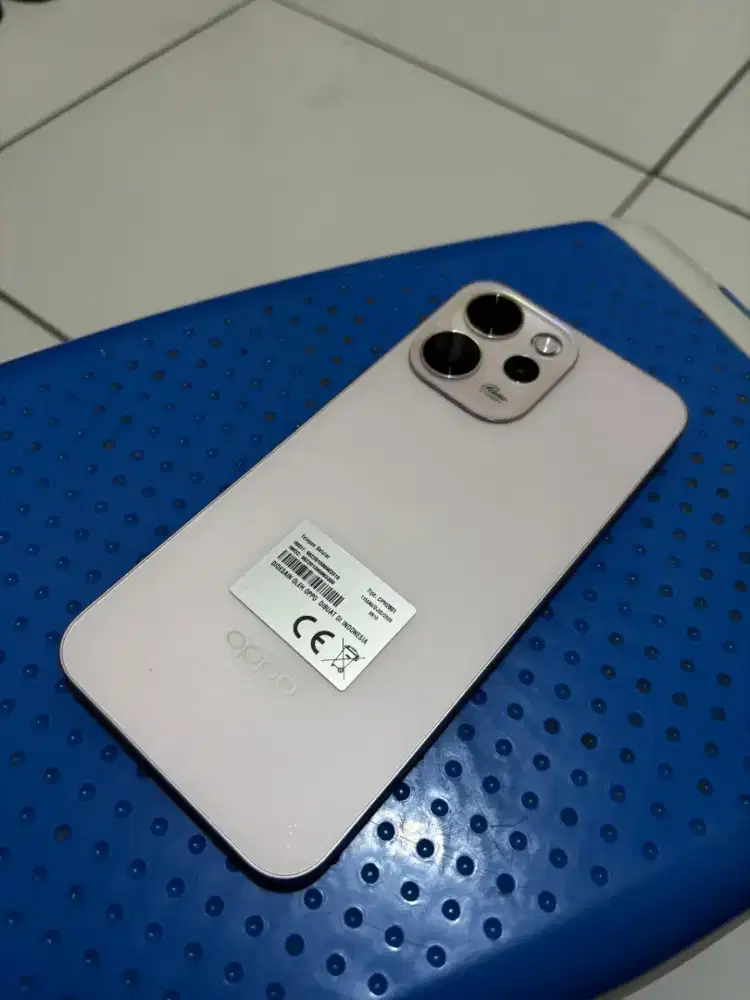 OPPO Reno 15F 8 256