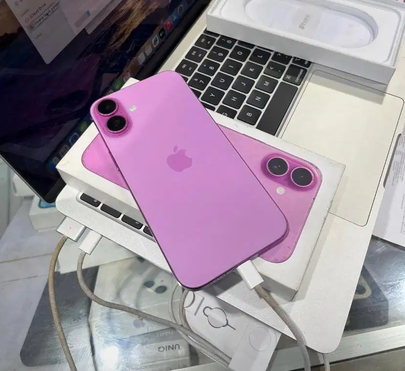 Iphone 16 pink 128