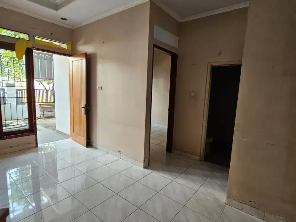 For Sale! Hunian Terawat 1 Lantai di Imperial Gading Hadap Timur