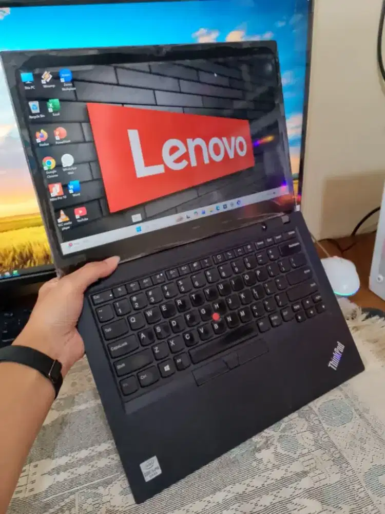 Laptop Lenovo Thinkpad Core i5 Gen 10 RAM 16GB
