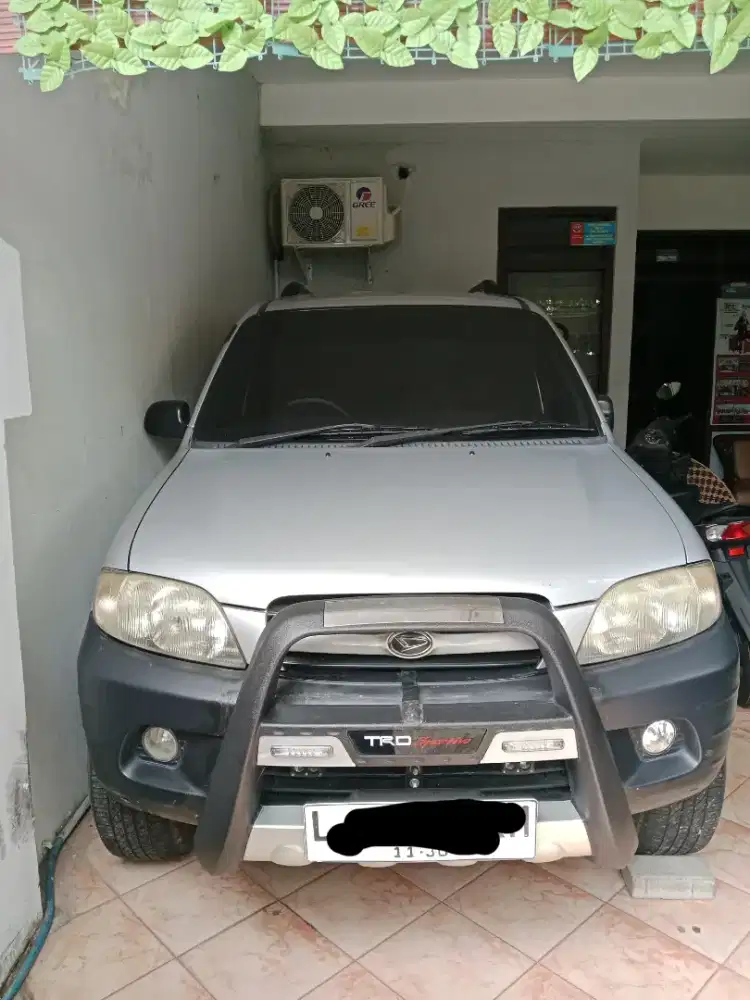 Mobil Bekas Daihatsu Taruna 2004 plat L