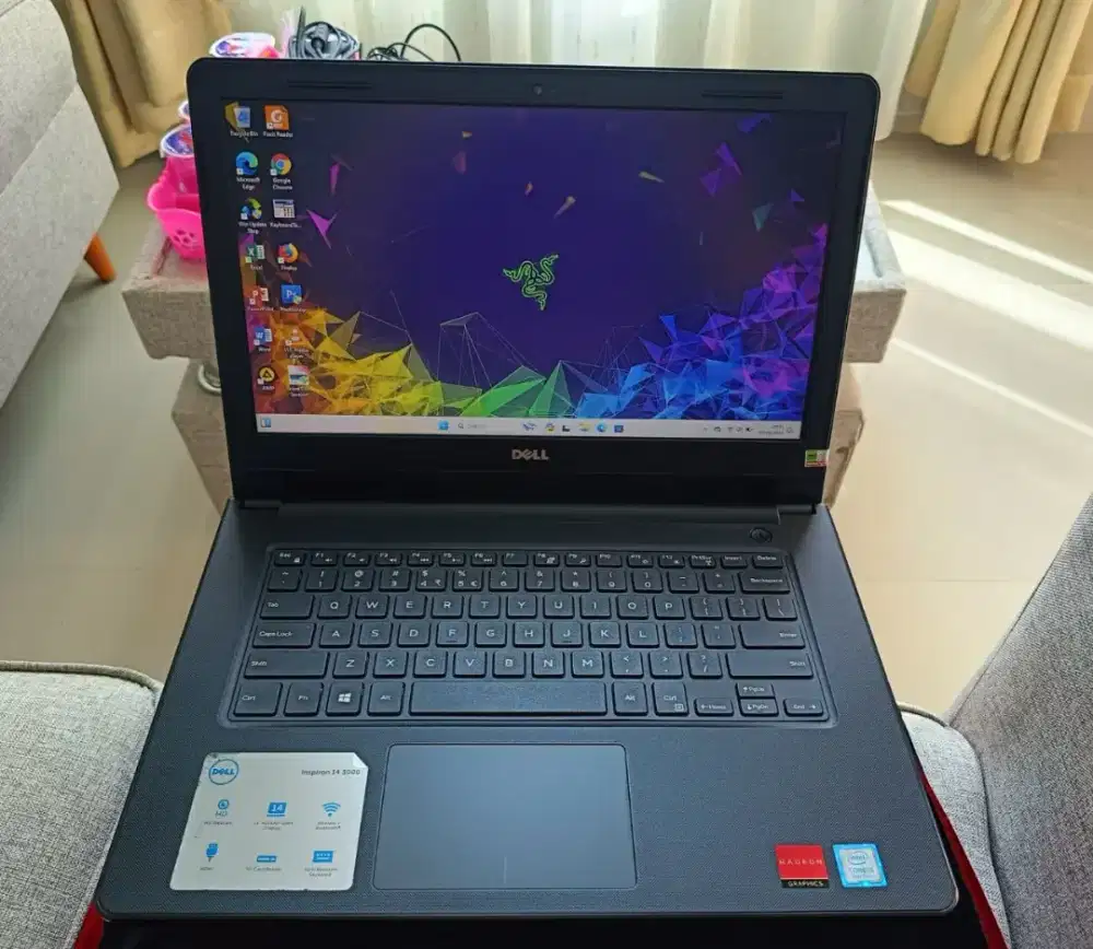 Laptop Dell Inspiron Core i5 RAM 8GB SSD VGA Radeon 2GB