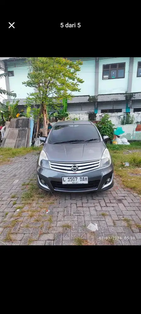 Nissan Grand livina 2013 Bensin