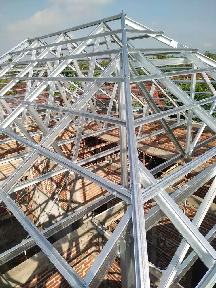 Spesialis Renovasi Atap Lapuk Serahkan Baja Ringan BIMATRUSS GARANSI