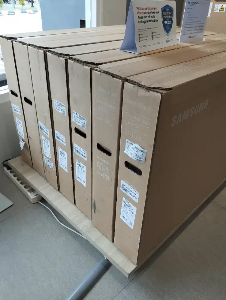 Samsung 43, google tv