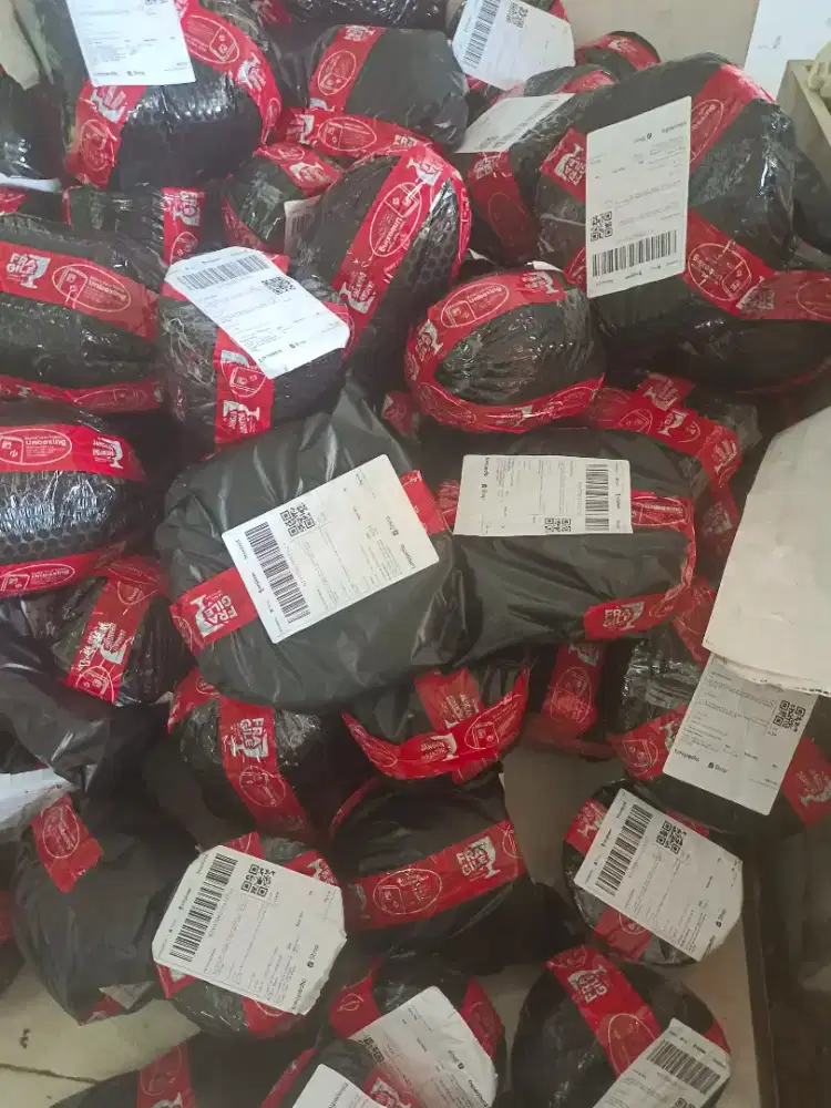 Di cari konten kreator wanita bisa live dan buat vidio pendek