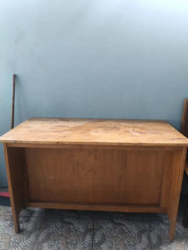 3 meja bonus kursi 3