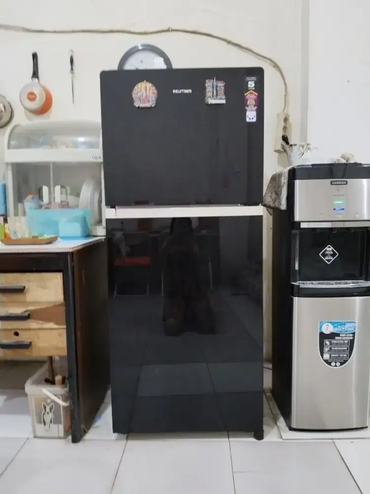 Dijual kulkas 2 pintu