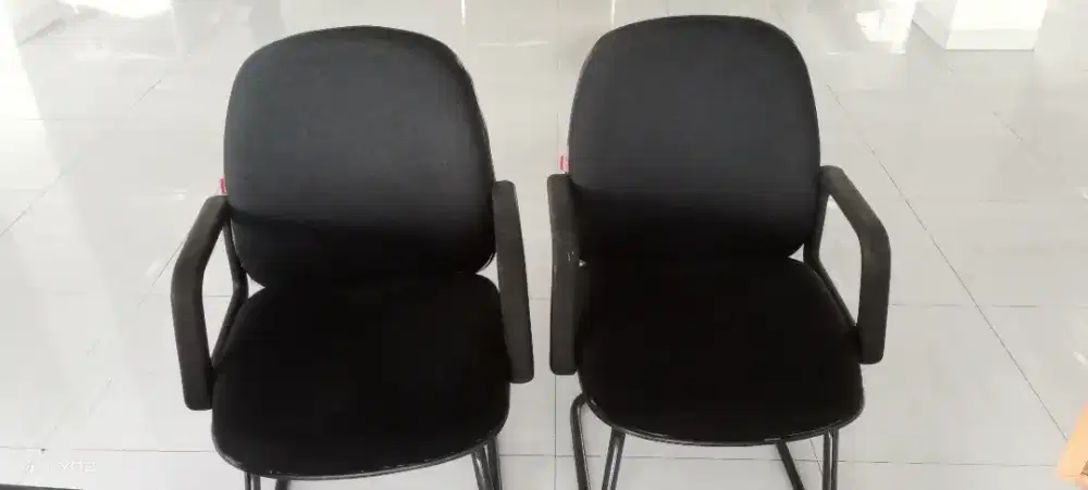 Dijual kursi kantor merk Chairman