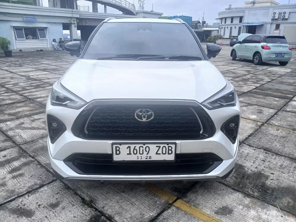 Toyota Yaris Cross S GR TSS AT 2023 Tdp : 35Juta Nego