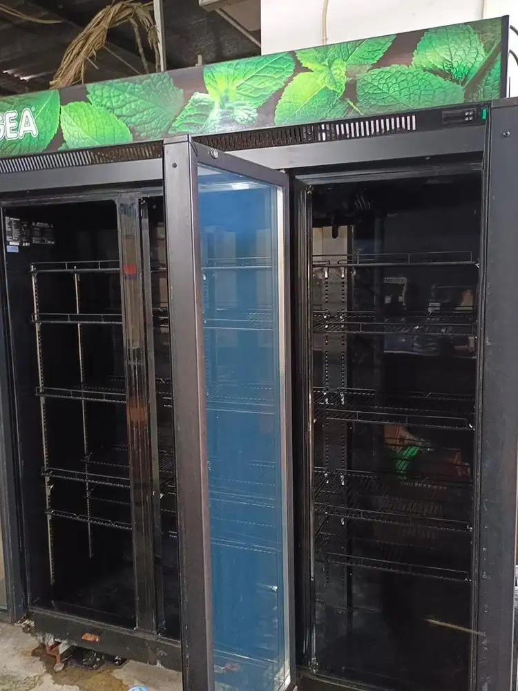 Chiller 3 pintu GEA RSA