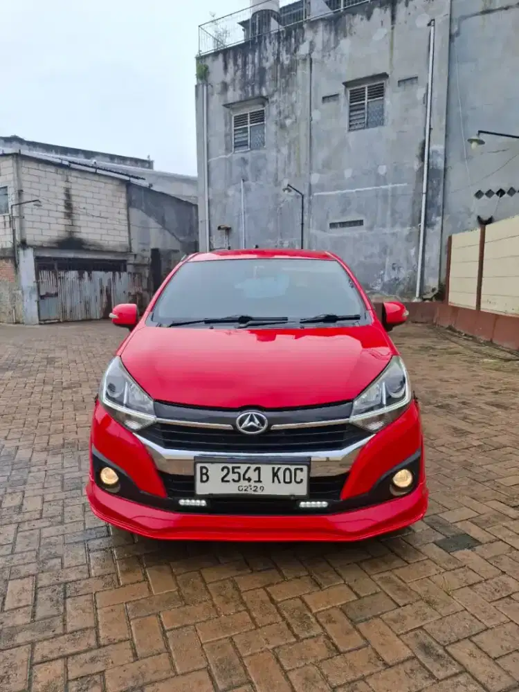 Ayla R deluxe 2019 MT