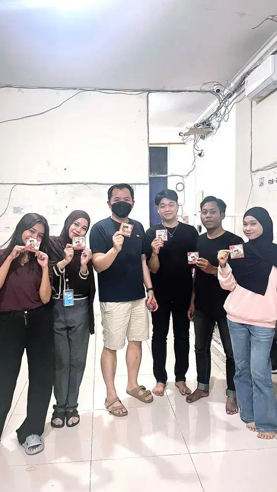 URGENLY NEEDED CONTENT CREATOR & HOST LIVE